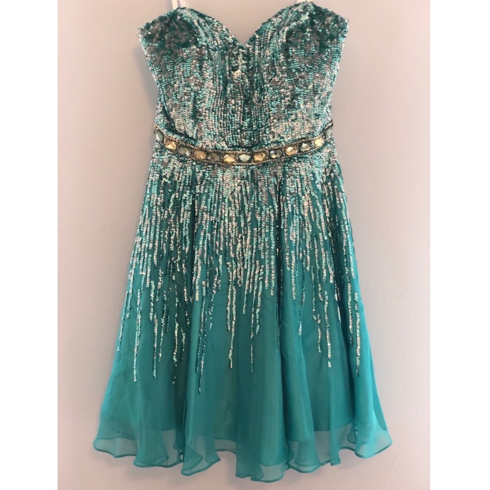 Sherri Hill Prom Dress